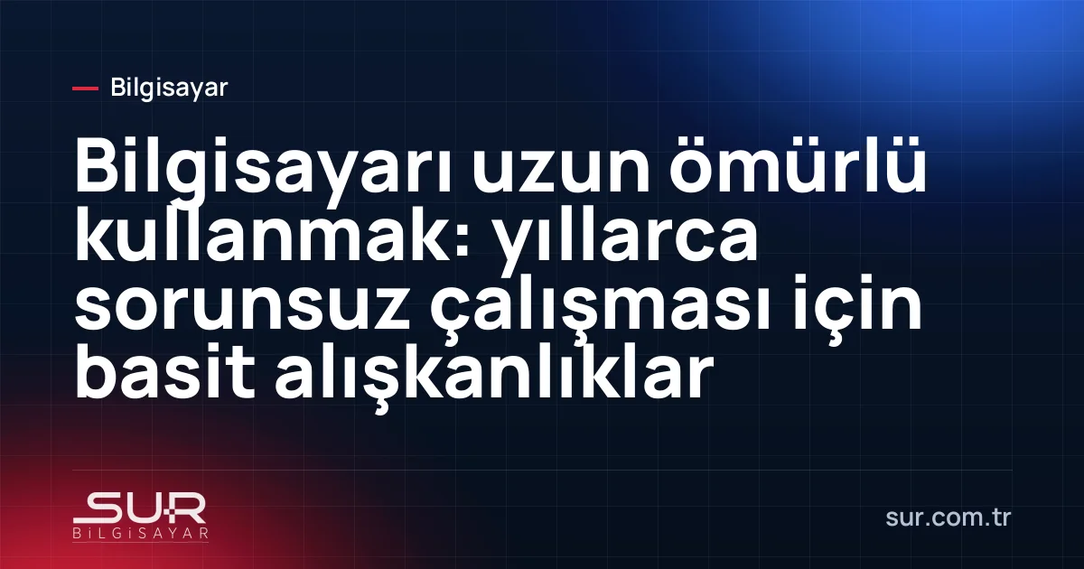 Temiz ve düzenli çalışma masasında havalandırması açık bilgisayar