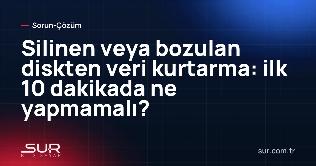 Bilgisayardan çıkarılmış sabit disk ve SSD yanında veri kurtarma işlemi yapılan ekran